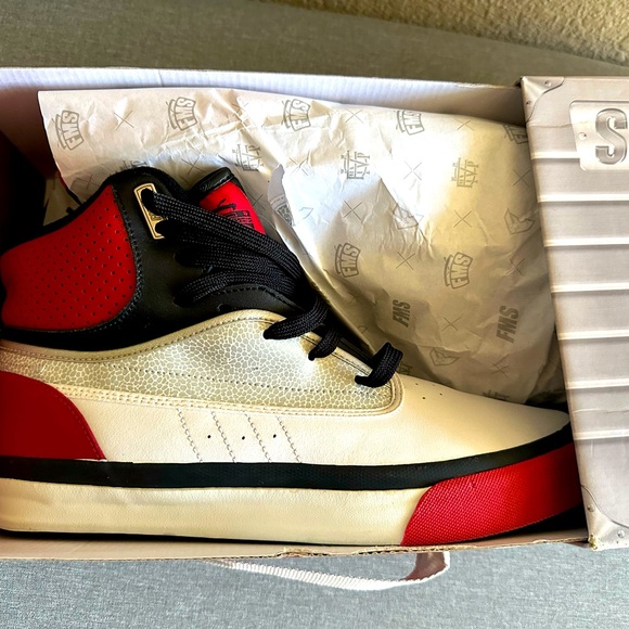 Famous Stars and Straps Future High Tops - Picture 3 of 7